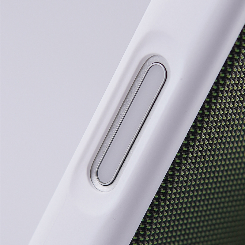 เคสโทรศัพท์แม่เหล็กแบบแคนวาสทอ - Tech Accessories Hard Case บทวิจารณ์และราคา